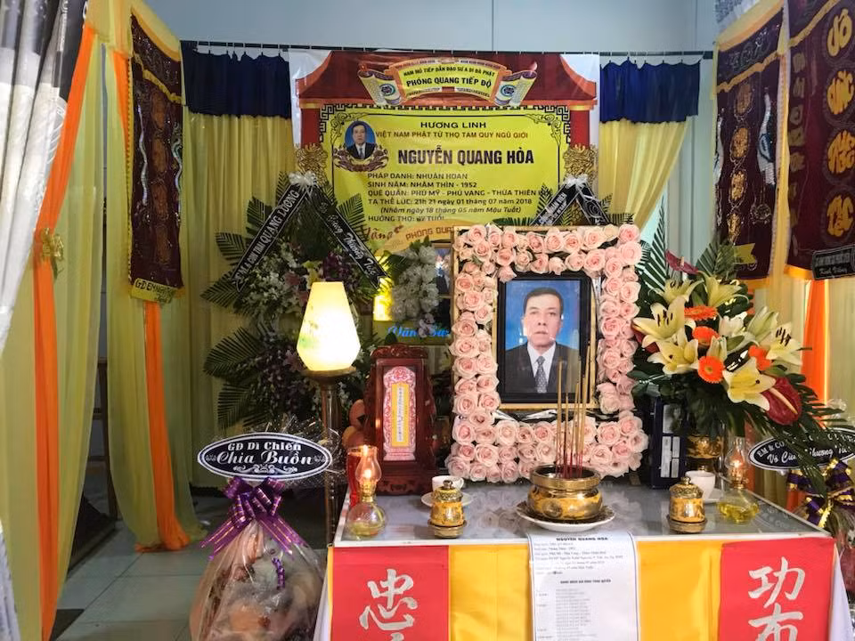 Bố Hồ Quang Hiếu hưởng thọ 67 tuổi.