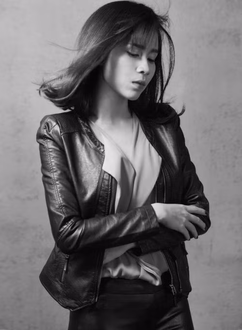 Lưu Hương Giang cầu mong bình an cho cư dân ở chung cư Carina khi hay tin về vụ việc.