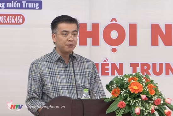 Nhiều người cảm thấy sốc trước ngoại hình của anh.