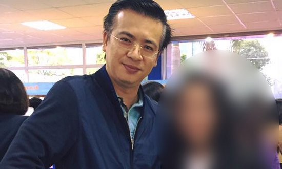 So sánh những hình ảnh này với hiện tại có thể thấy, sau khi cưới vợ anh trẻ và phong độ hơn nhiều.