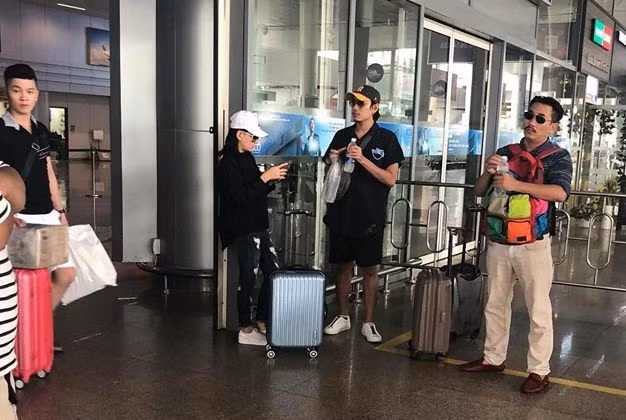 Vua noi yeu An Nguy, Kieu Minh Tuan di du lich cung Cat Phuong-Hinh-2