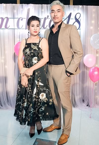 E-kip tiet lo Kieu Minh Tuan - Cat Phuong van hanh phuc sau scandal-Hinh-4