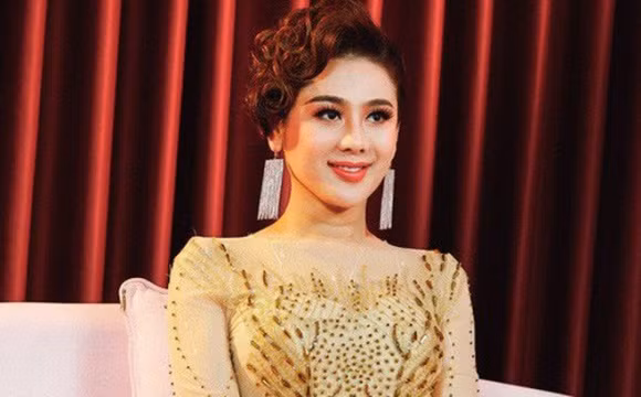 Lâm Khánh Chi khẳng định sau khi chia tay mà nói xấu người yêu là hành động không đẹp.