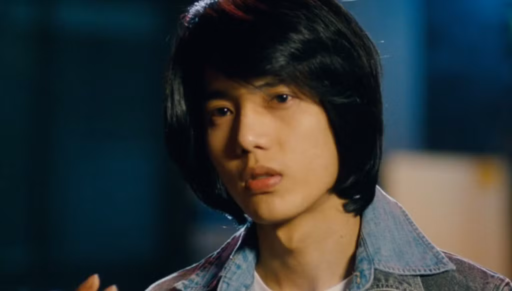 Vai diễn này trong bản phim gốc Sunny được giao cho diễn viên điển trai Kim Shi Hoo.