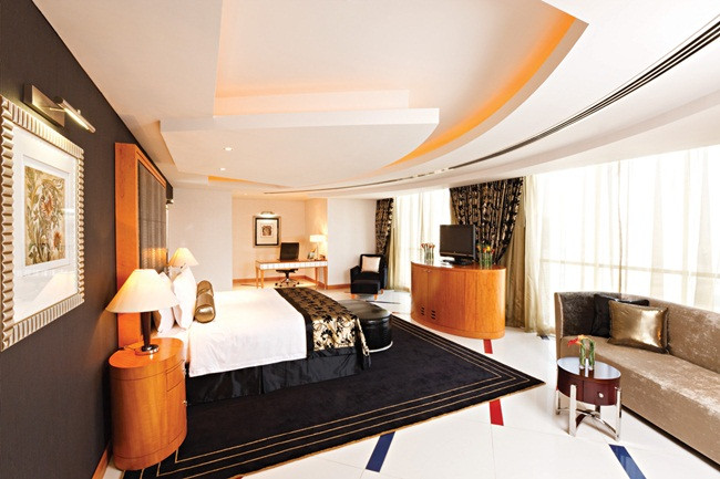 Phòng Imperial Suite tại khách sạn Fairmont ở Dubai.
