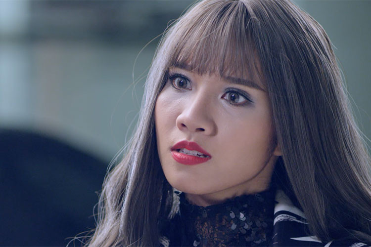 Mai Bảo Ngọc - đối thủ của Nhã Phương trong phim.