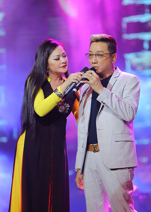 Sự xuất hiện của Trường Vũ trong tiết mục song ca cùng Như Quỳnh khiến khán giả thích thú.