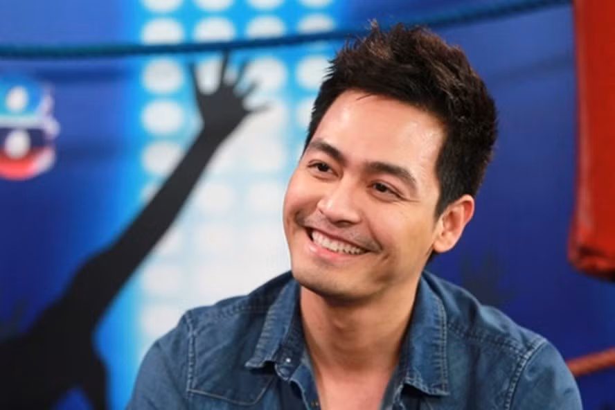 Phan Anh benh nam MC chap nhan “qua dem” voi quy ba vi tien