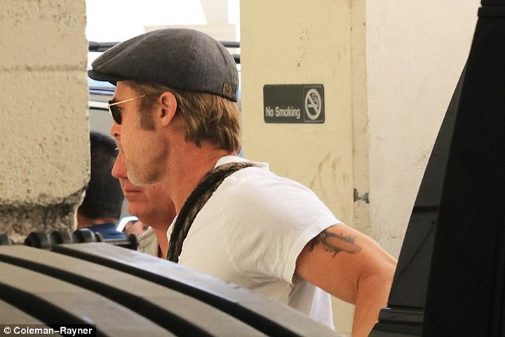 Jolie tỏ ra rất gay gắt trong cuộc chiến giành quyền nuôi con.