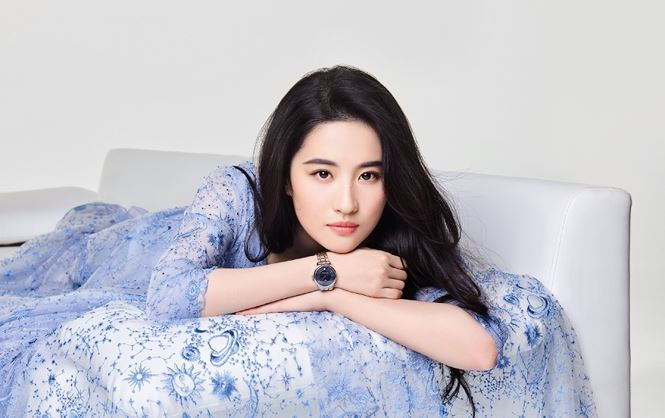 "Hoa Mộc Lan" phiên bản người thật do Lưu Diệc Phi đóng sẽ ra mắt khán giả vào ngày 27/3/2020, với các cảnh quay chủ yếu ở Trung Quốc và New Zealand.