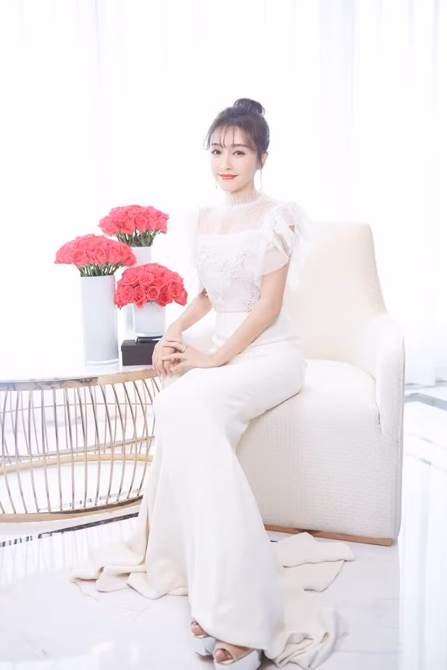 Tan Lam di co nguoi diu, vay duoc nguoi nang