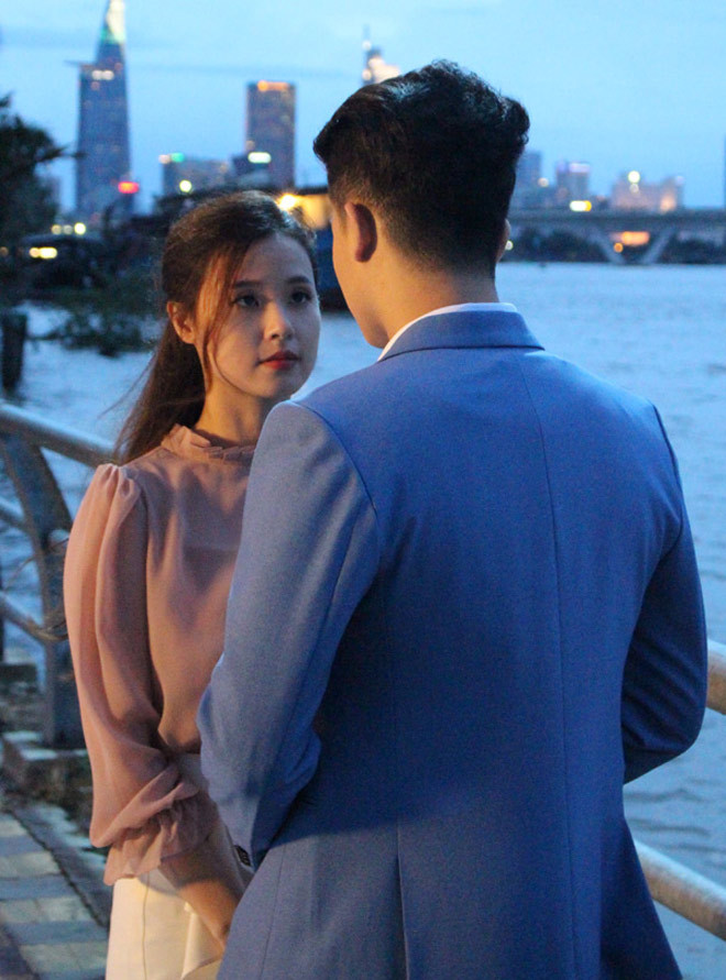 Ảnh Harry Lu và Midu làm dấy lên nghi vấn trong fan về chuyện tình cảm.