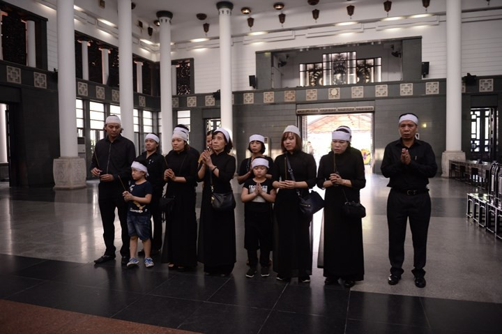 Gia đình NSƯT Bùi Cường.