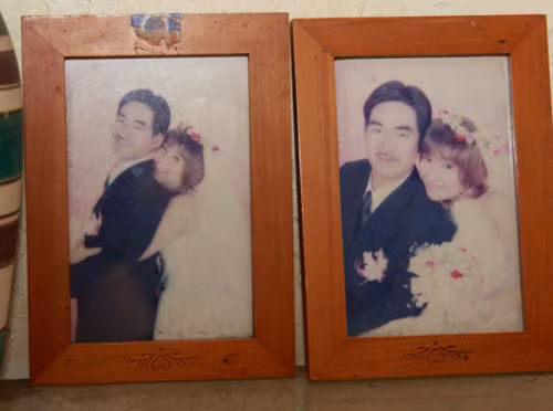 So với các nghệ sĩ khác, cuộc sống đằng sau ánh đèn sân khấu của nghệ sĩ Ngân Quỳnh khá bình yên. Thế nhưng ít người biết rằng, trước khi có được cuộc sống như hiện tại nữ diễn viên cũng có khoảng thời gian "sóng gió" để được sống bên người mình yêu.