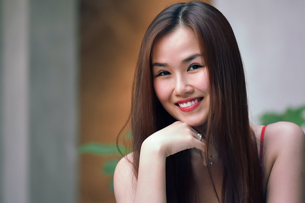 "Yêu càng nhiều, hát càng hay. Đau khổ càng nhiều thì hát càng sâu", Võ Hạ Trâm chia sẻ.