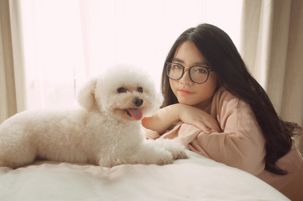 Chia sẻ về ý tưởng thực hiện bộ hình, Hiền Thục cho biết: "Tối muộn hôm đó, sau khi chợt nghĩ ra sẽ làm bộ ảnh, tôi gửi ý tưởng cho Gia Bảo. Xem xong, con khen dễ thương nhưng không chịu chụp chung với mẹ mà sẽ chụp song song ý tưởng".