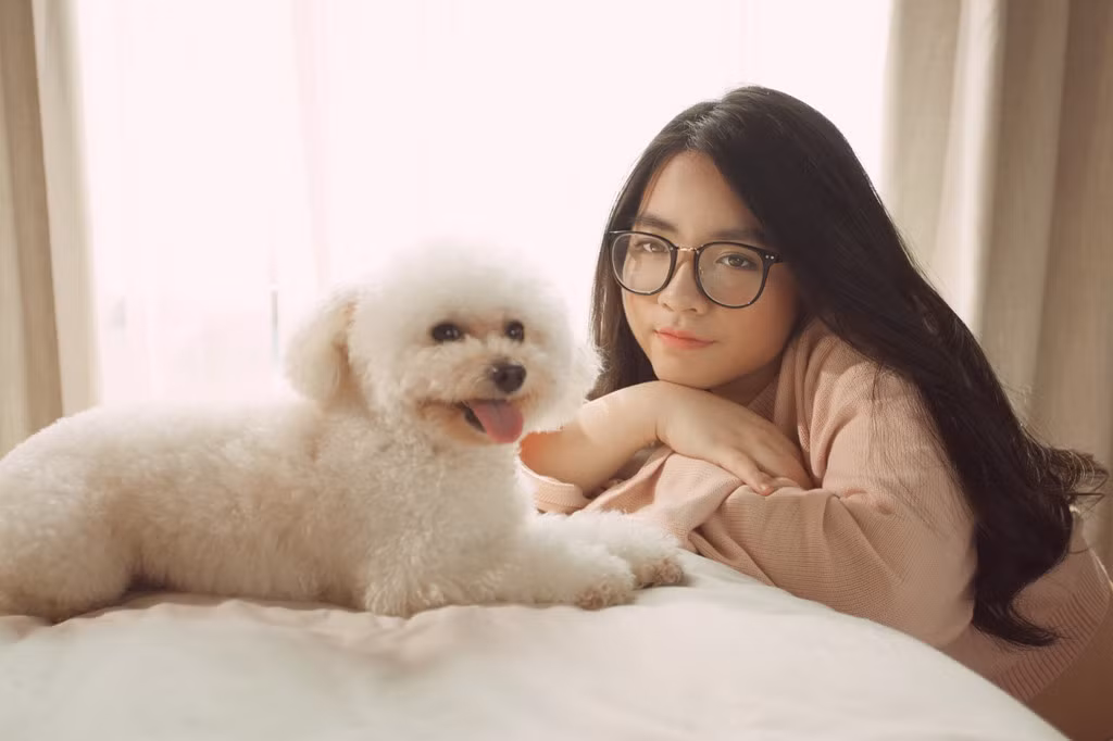 Chia sẻ về ý tưởng thực hiện bộ hình, Hiền Thục cho biết: "Tối muộn hôm đó, sau khi chợt nghĩ ra sẽ làm bộ ảnh, tôi gửi ý tưởng cho Gia Bảo. Xem xong, con khen dễ thương nhưng không chịu chụp chung với mẹ mà sẽ chụp song song ý tưởng".