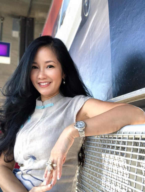 Nữ ca sĩ tận hưởng cuộc sống bình yên sau khi hôn nhân đổ vỡ.