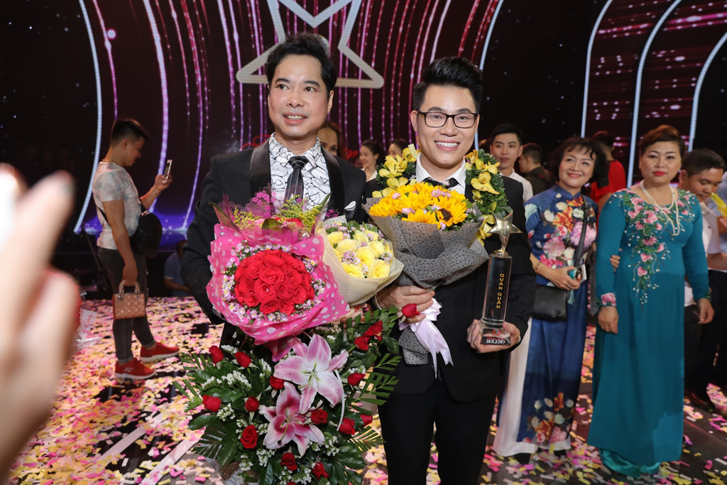 Nhiều khán giả bày tỏ sự hài lòng với màn đăng quang của Duy Cường.