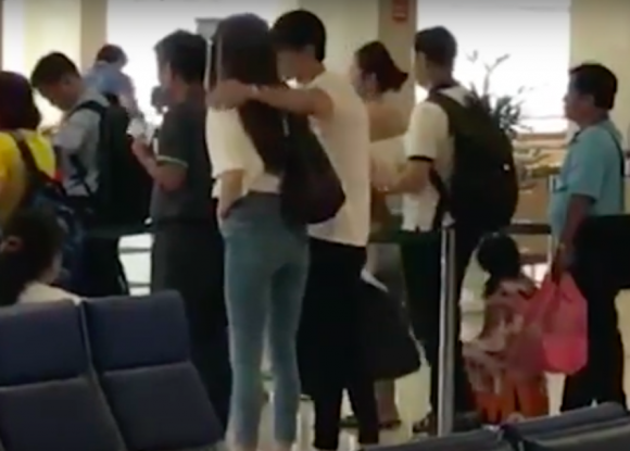 Có lẽ, cả hai có chuyến công tác hoặc đi nghỉ dưỡng cùng nhau như những lần trước đây.