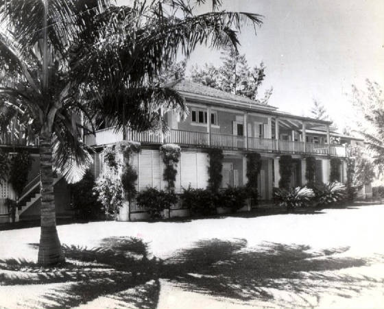 Ngôi nhà tráng lệ của tỷ phú Harry Oakes cũng là nơi chứng kiến cái chết của ông.