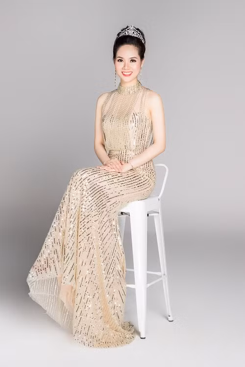 Hoa hậu Mai Phương. Để kỷ niệm cột mốc quan trọng, HHVN 2018 sẽ có một đêm đại hội nhan sắc khi quy tụ dàn hoa hậu, á hậu hoành tráng nhất từ trước đến nay. Gala 30 năm HHVN do tổng đạo diễn Hoàng Nhật Nam dàn dựng, được tổ chức ngày 18/8 tại Tuần Châu.