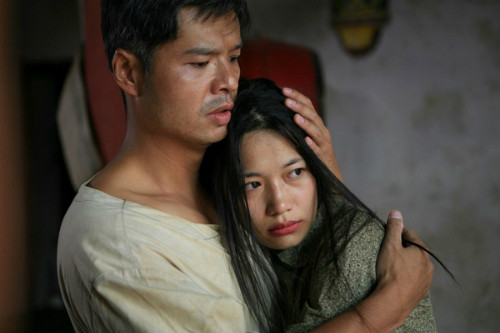 Cặp nhân vật Hạnh và Vạn đang gây chú ý bởi cảnh nhạy cảm trong phim.