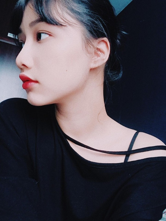 Tuy nhiên sau khi vượt qua nhiều thử thách, chuyện tình cảm của cả hai đã được mọi người chấp thuận.