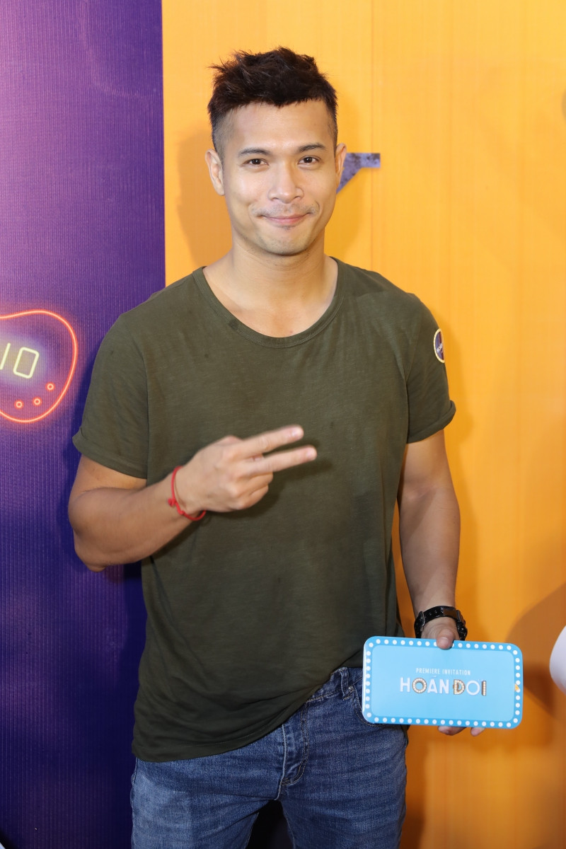 Trương Thế Vinh đến ủng hộ các đồng nghiệp thân thiết. Phim khởi chiếu từ ngày 31/8.