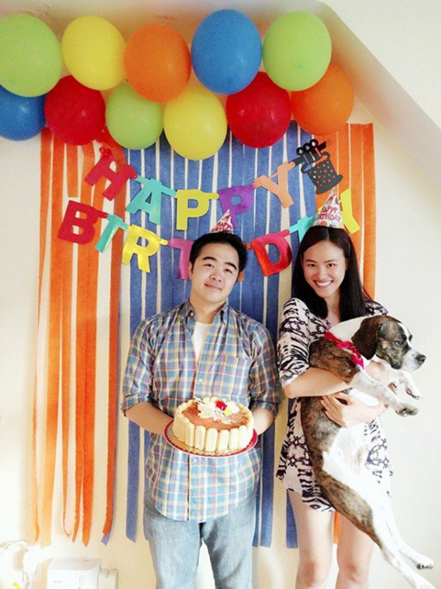 Công khai có bạn trai từ 3 năm, nhưng cả hai không quá phô trương hay dùng những lời lẽ ngôn tình hoa mỹ, tất cả chỉ dừng lại ở những bức ảnh hiếm hoi mà cô nàng cập nhật lên trang cá nhân.