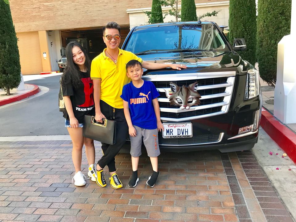 Chiếc xe này được Đàm Vĩnh Hưng tậu từ đầu tháng 5/2018 nhưng đến tháng 6 anh mới có thể đưa về Việt Nam.