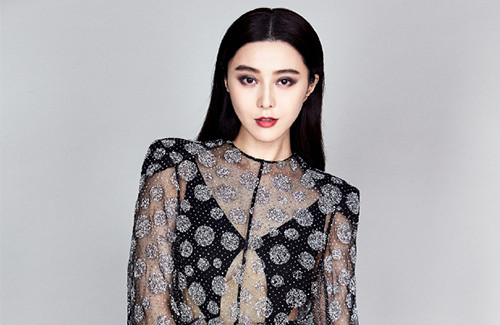 Phía Phạm Băng Băng phủ nhận sự việc và MC trên cũng cho biết không ám chỉ kiều nữ họ Phạm trong bài viết.