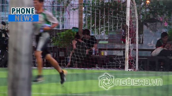 Nếu không biết thông tin ly hôn sẽ dễ hiểu lầm họ vẫn đang là một gia đình rất hạnh phúc.