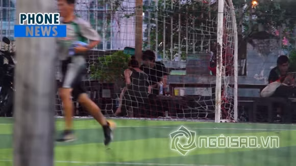 Nếu không biết thông tin ly hôn sẽ dễ hiểu lầm họ vẫn đang là một gia đình rất hạnh phúc.