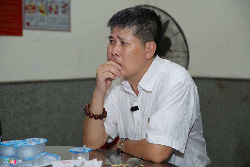 Nghệ sĩ Phước Sang bùi ngùi trước sự ra đi đột ngột của Thanh Hoàng. Cách đây vài tháng anh cũng trải qua nỗi đau mất cha.