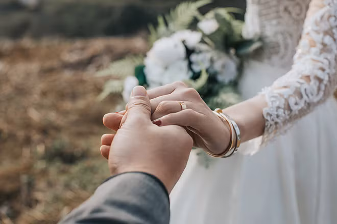 Lâm Vũ và Huỳnh Tiên sẽ về chung một nhà sau 3 tháng yêu nhau.