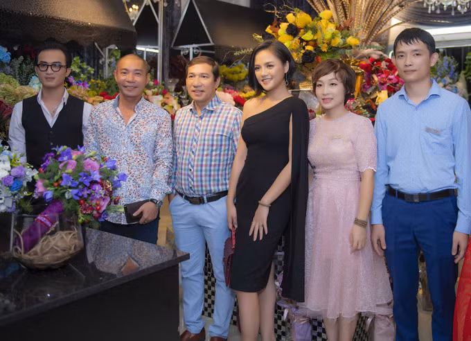 Tham sự dự kiện còn có diễn viên hài Quang Thắng.