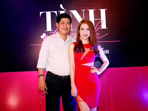 Hiện tại, Phước Sang vẫn chăm chỉ viết kịch bản, xuất hiện trên truyền hình và dự một số sự kiện.