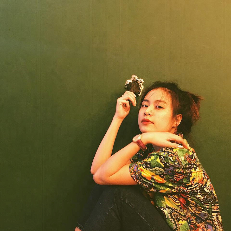 Hoàng Thùy Linh lần đầu ngồi ghế giám khảo chương trình Dự án số một.