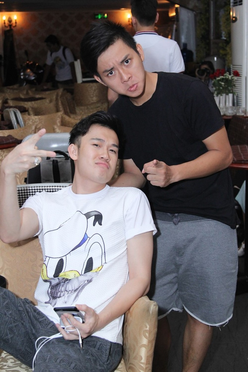 Em trai Hoài Linh mong Hoài Lâm tập trung cho công việc.