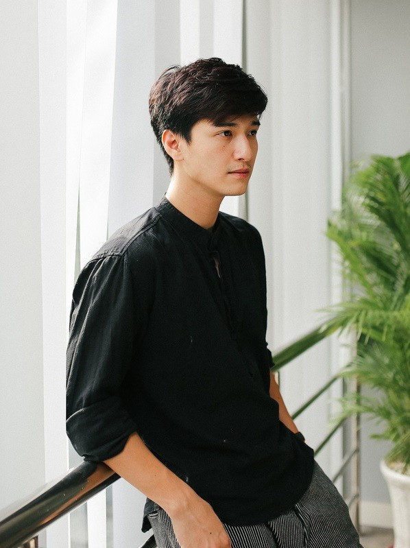 Huỳnh Anh cảm thấy xấu hổ sau khi bị Việt Hương tố thiếu chuyên nghiệp.