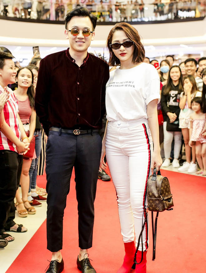 Đôi bạn thân Dương Triệu Vũ, Bảo Anh cũng có mặt từ sớm để ủng hộ đàn anh.