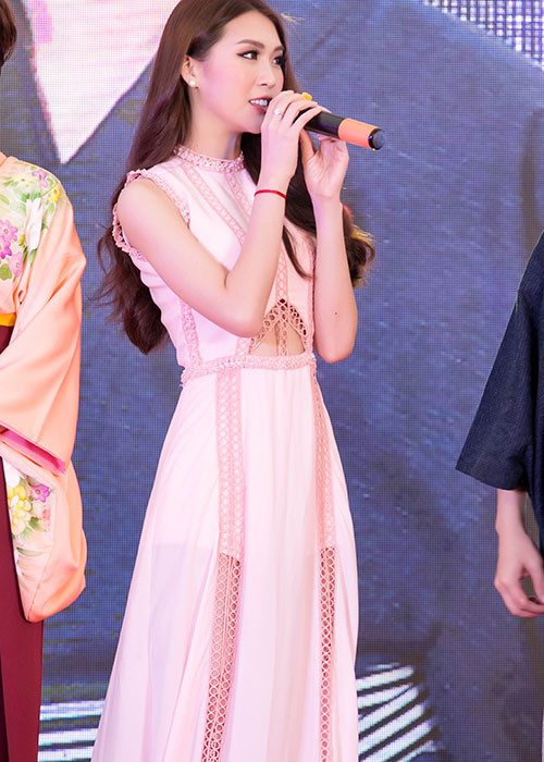 Tường Linh bày tỏ niềm háo hức được tham dự lễ hội, lắng nghe và tìm hiểu về những nét văn hóa đặc trưng của nước Nhật.