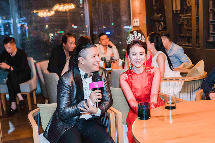 Ca sĩ Kasim Hoàng Vũ.