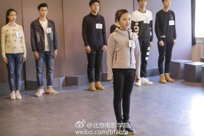 Lâm Diệu Khả bị 2 trường nghệ thuật danh giá loại từ vòng thi đầu.