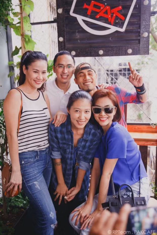 Khi scandal của Phạm Anh Khoa nổ ra, hội bạn thân đã luôn bên cạnh động viên, an ủi Thuỳ Trang cố gắng vượt qua sóng gió.