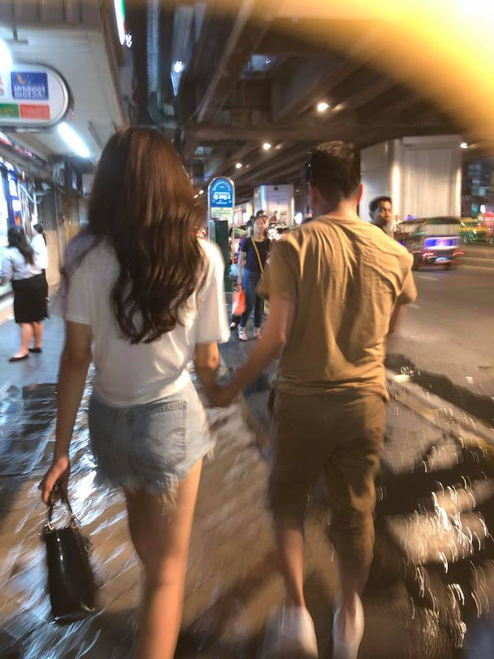 Hương Giang hội ngộ Đàm Vĩnh Hưng ở Thái Lan. Ảnh: FBNV