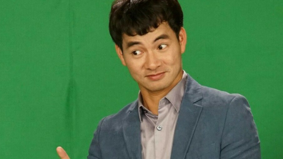 Dân mạng tranh cãi nảy lửa lời nhắn nghệ sĩ Xuân Bắc gửi Phạm Anh Khoa.