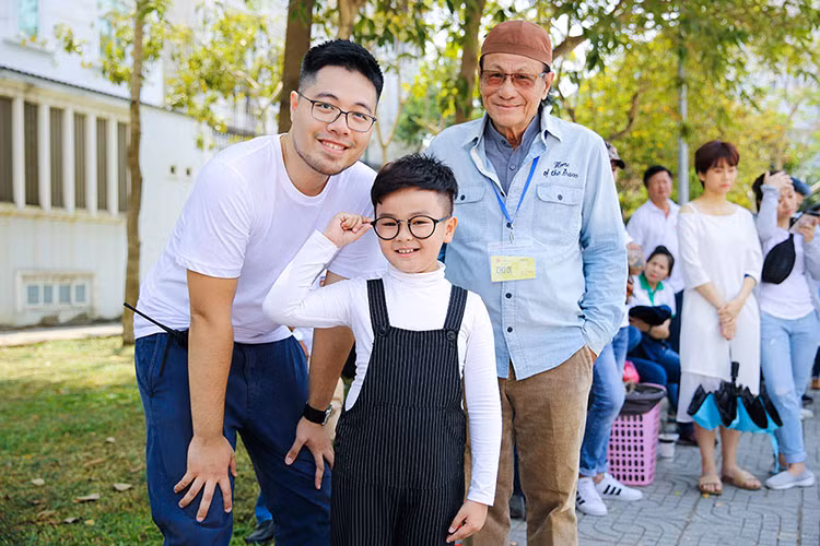 Đinh Tuấn Vũ chia sẻ: “Từ lâu tôi đã rất muốn làm một bộ phim dành cho các bạn nhỏ. Tới khi con tôi chào đời, suy nghĩ ấy càng lớn hơn trong đầu tôi. Tôi muốn có những bộ phim đủ dễ thương để cho các thế hệ trong gia đình đều có thể xem được và truyền cảm hứng sống tích cực tới mọi người".