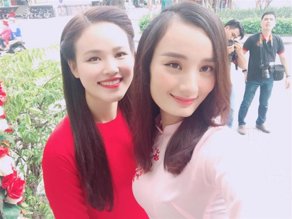 Được biết, đám cưới của cặp đôi sẽ diễn ra vào tối mai 18/8 tại một nhà hàng ở Quận 5, TP.HCM.